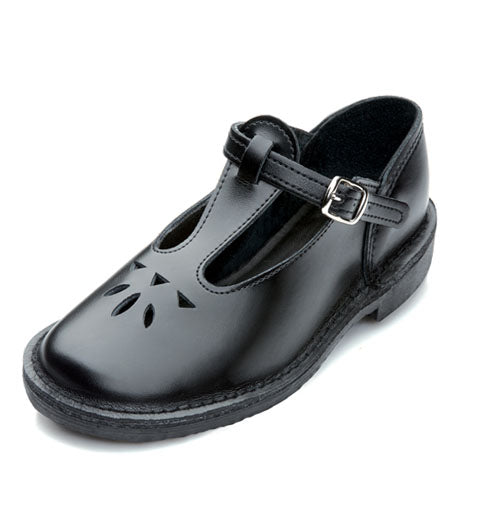 Buccaneer 2025 school shoes